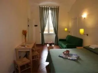 Ξενοδοχείο Giampy 5*